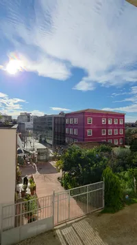 SHITET NJËSI KOMERCIALE MUNDËSI KTHIMI NË APARTAMENTE  DHOMA QIRA QENDER QYTETI LUSHNJE