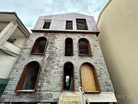 SHITET HOTEL BOUTIQUE ME 8 DHOMA DHE 3 SUITA NE KORCE!