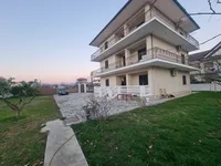 Vile 3 katëshe për shitje tek Ish Frutorja, Lezhë