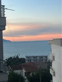 SHITET APARTAMENT 1+1 ME PAMJE NGA DETI – NDËRTESË E RE 2024, ME CERTIFIKATË!