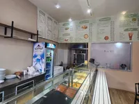 Shitet, Biznesi "Restorant", Kompleksi Delijorgji, Tirane
