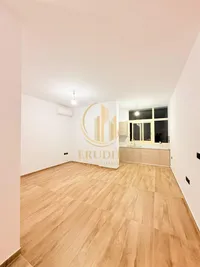 Shitet apartament 2+1 Lagja Apollonia, Fier