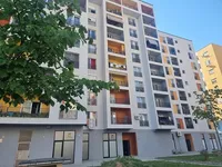 LEZHË, qendër, Shitet 2+1+2, pallat i ri